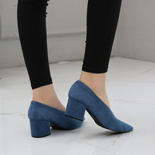 Load image into Gallery viewer, 2023 SPRING AUTUMN SQUARE HEELS PUMPS ELEGANT SHALLOW V-MOUTH OFFICE LADY PUMPS

