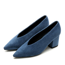 Load image into Gallery viewer, 2023 SPRING AUTUMN SQUARE HEELS PUMPS ELEGANT SHALLOW V-MOUTH OFFICE LADY PUMPS
