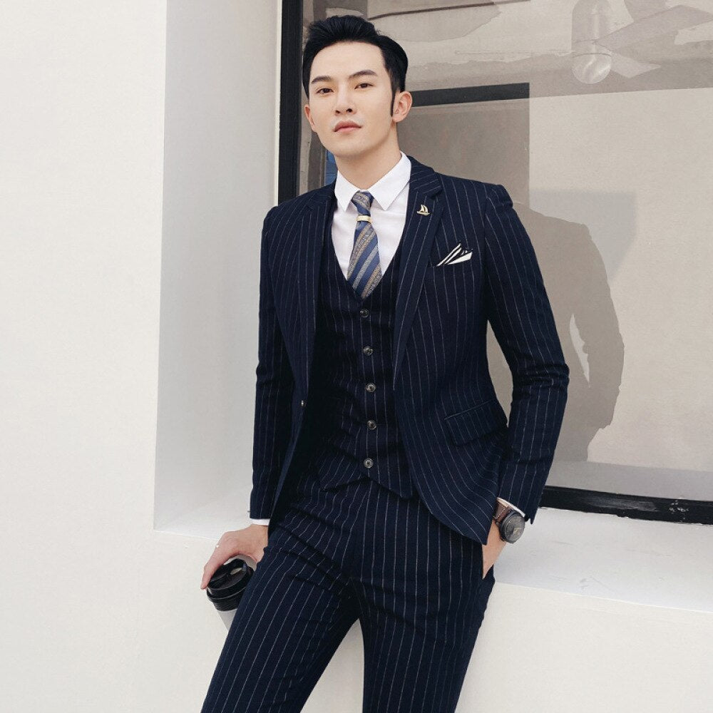  

2023 MEN SIMPLE STRIPE PATTERN SUIT YOUTH WEDDING CLOTHING LEISURE TERNO MASCULINO SUIT CLASSIC MALE SOCIAL THREE PIECE SUITS