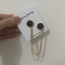Load image into Gallery viewer, PEARL RHINESTONE MEN WOMEN JEWELRY PINS BROOCHES SHIRT BLOUSE TASSEL LAPEL PINS COLLAR NEEDLE METAL CHAIN BROOCHES ACCESSORIES
